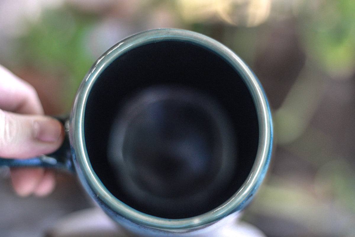 16-A Durango Mug - TOP SHELF MISFIT 25 oz.