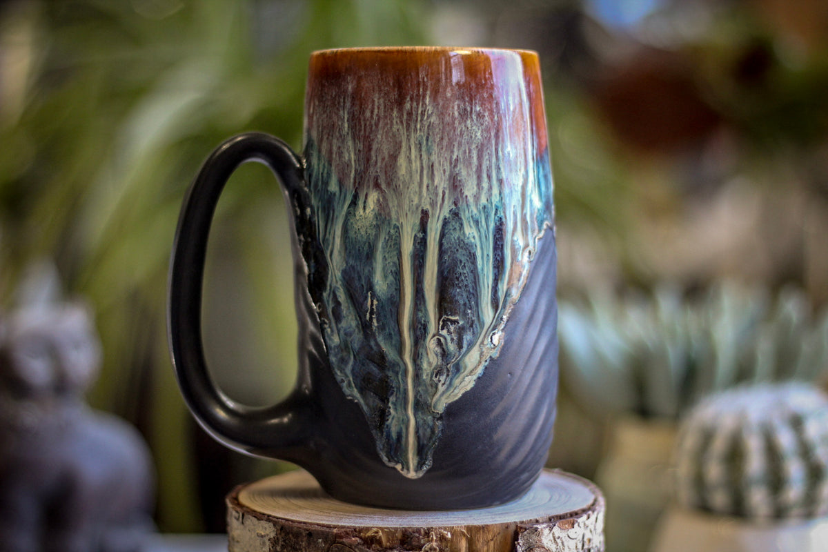 17-D New Wave Textured Mug, 17 oz.
