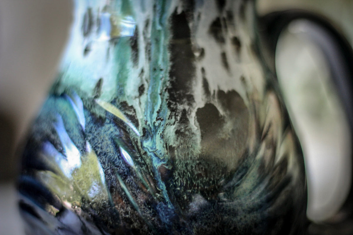20-D Green Mountain Flared Textured Mug, 17 oz.