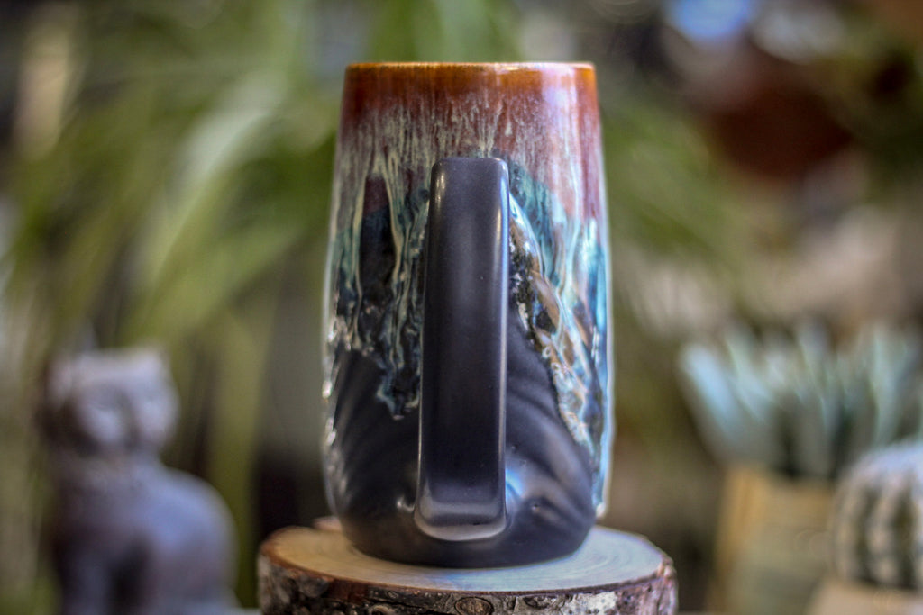 17-D New Wave Textured Mug, 17 oz.