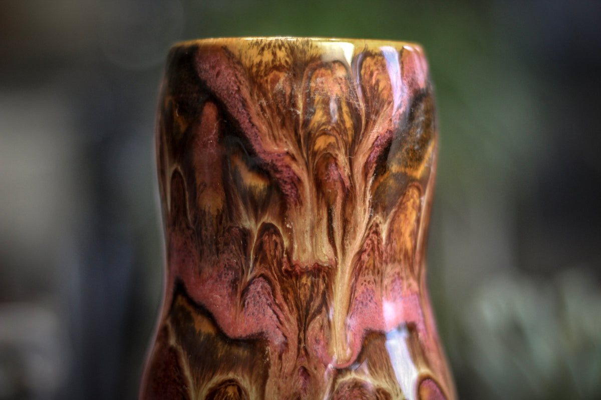 18-E Fuschia Beauty Gourd Mug, 17 oz.