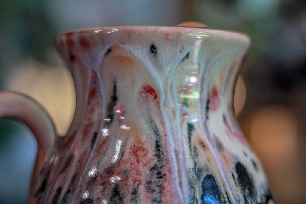 03-D Granny's Lace Flared Notched Mug, 23 oz.