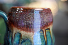 Load image into Gallery viewer, 18-C PROTOTYPE Notched Gourd Mug, 20 oz.