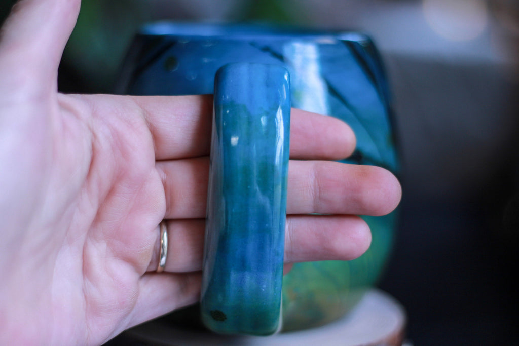 18-B Labradorite Mug, 20 oz.