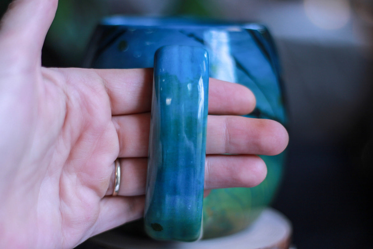 18-B Labradorite Mug, 20 oz.
