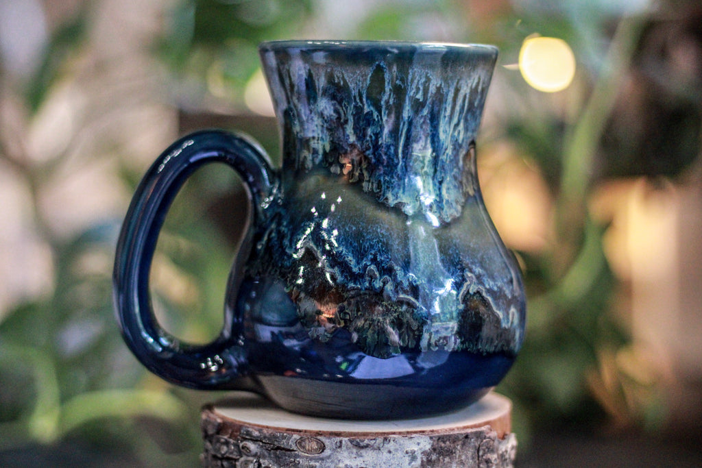 21-E Moody Blues Barely Flared Mug, 21 oz.
