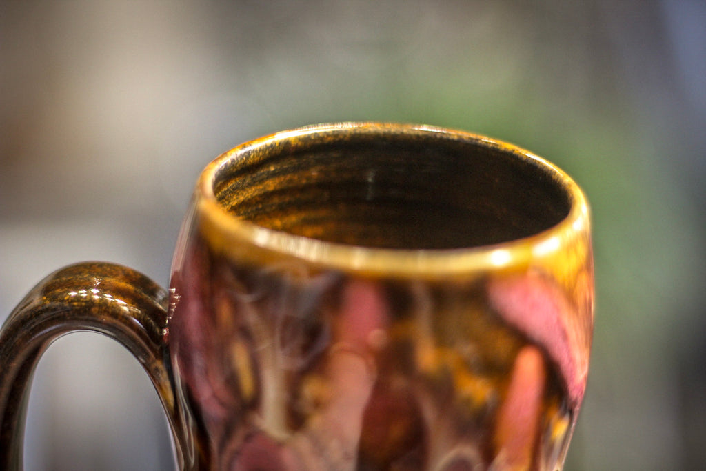 18-E Fuschia Beauty Gourd Mug, 17 oz.