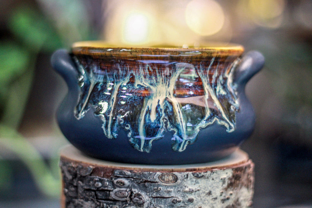 18-D New Wave Soup Pot - MINOR MISFIT, 14 oz. - 10% off