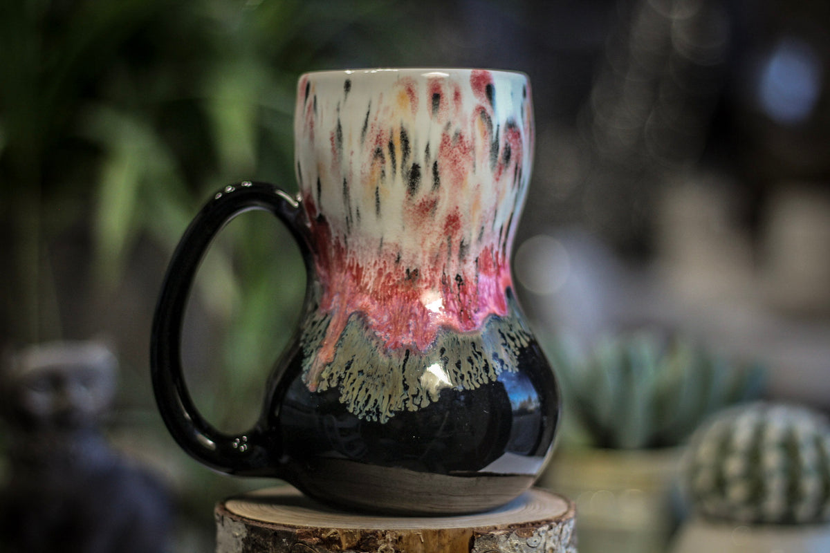 18-C Granny's Boudoir Gourd Mug - MINOR MISFIT, 19 oz. - 10% off