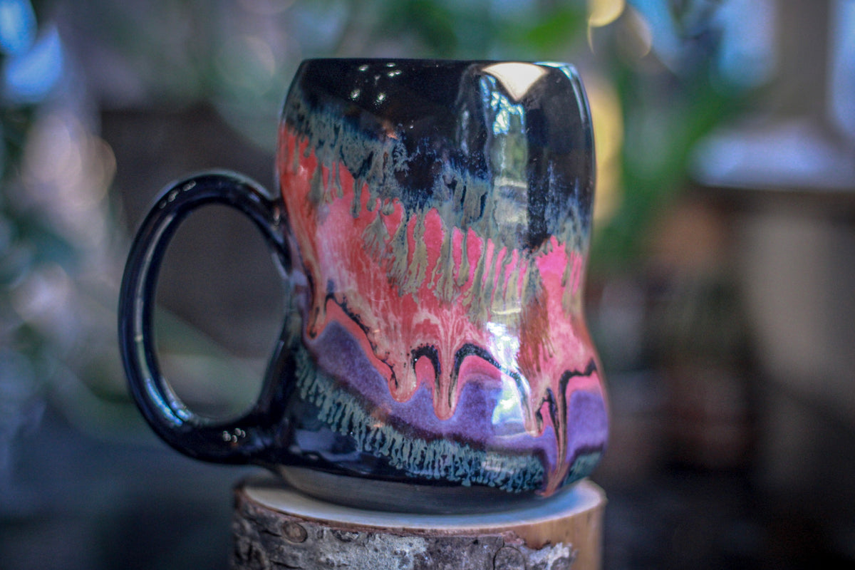 20-A Molten Strata Gourd Mug - TOP SHELF MISFIT, 26 oz.