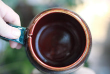 Load image into Gallery viewer, 18-C PROTOTYPE Notched Gourd Mug, 20 oz.