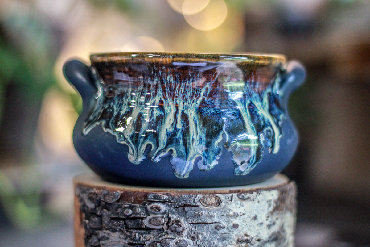 18-D New Wave Soup Pot - MINOR MISFIT, 14 oz. - 10% off