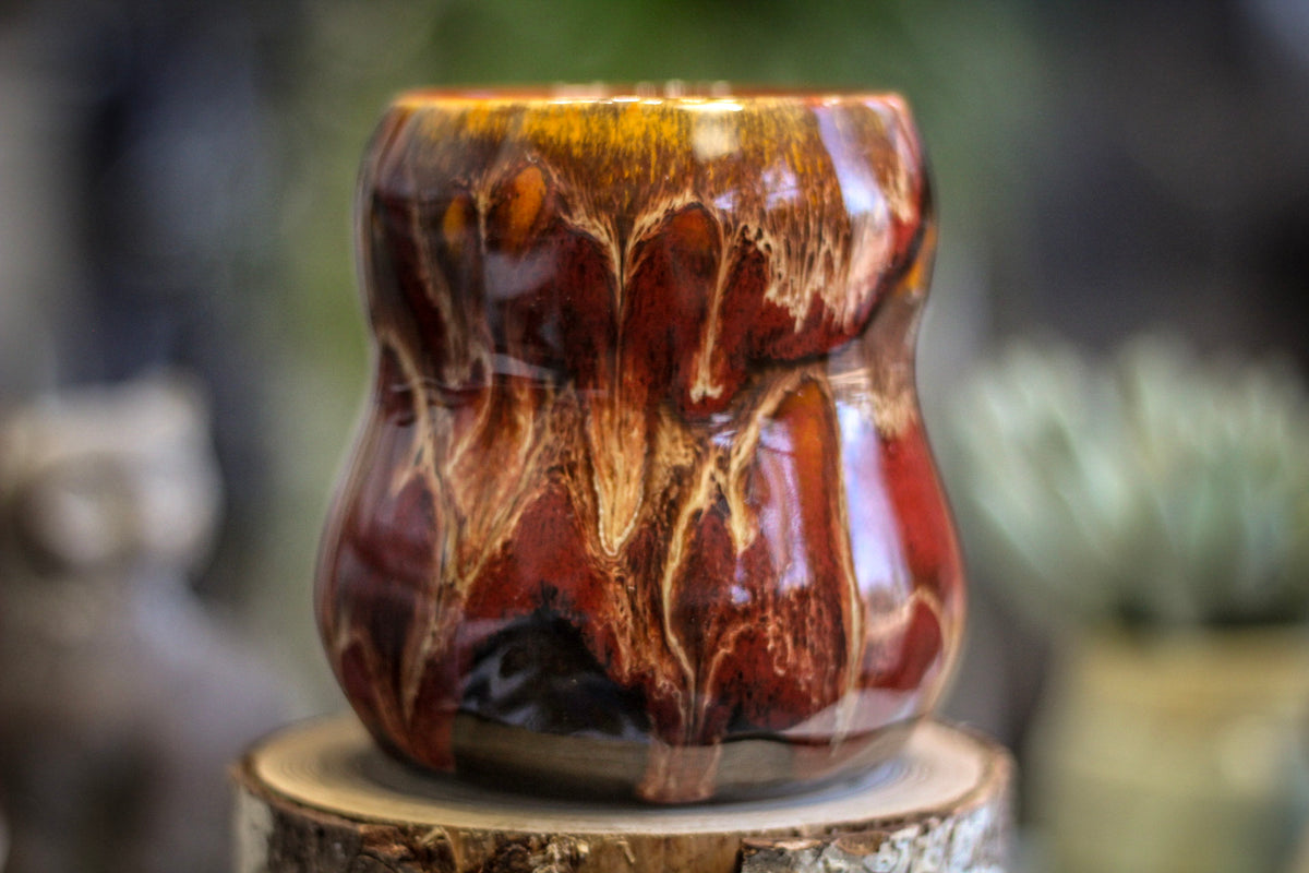 19-E Scarlet Beauty Gourd Mug - MINOR MISFIT, 18 oz. - 10% off