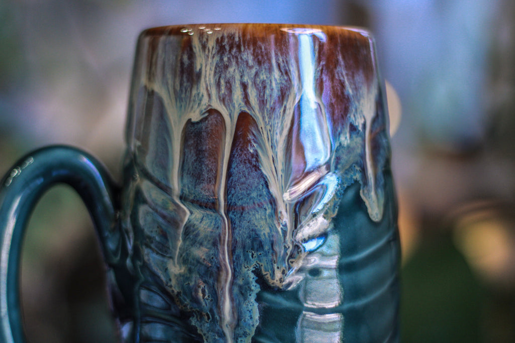 16-D New Wave Textured Mug - TOP SHELF, 23 oz.