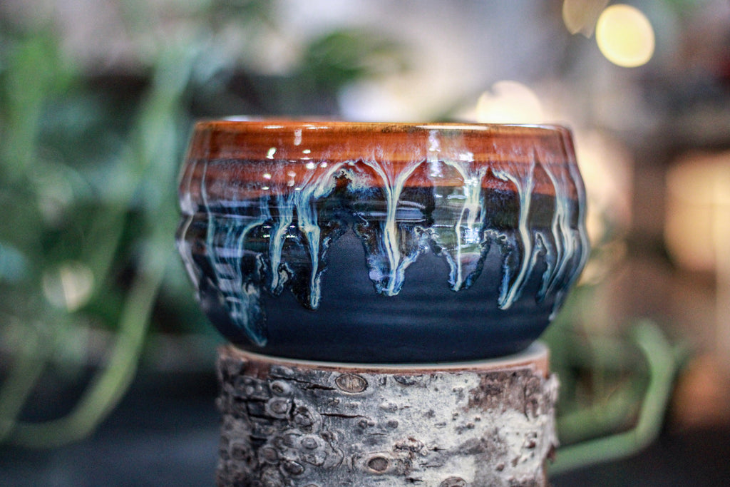 19-D New Wave Textured Bowl, 23 oz.