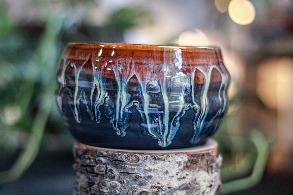 19-D New Wave Textured Bowl, 23 oz.
