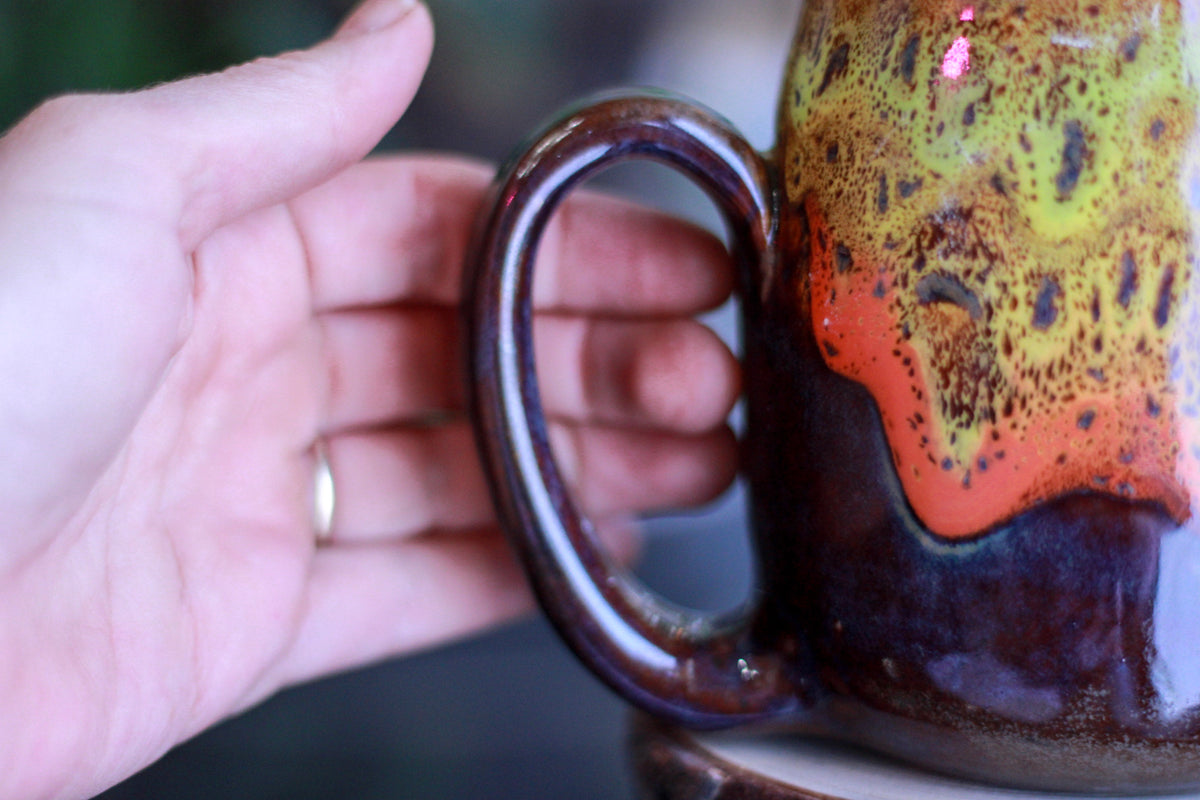 18-F Lava Lamp Mug, 16 oz.