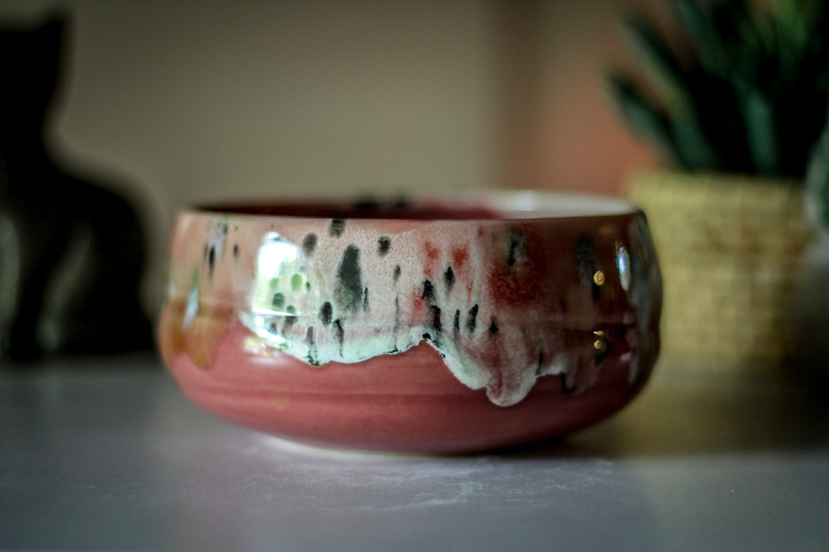 23-E PROTOTYPE Textured Soup Bowl, 16 oz.