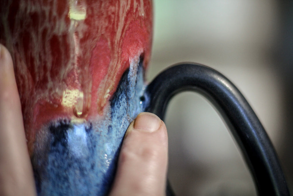 17-D PROTOTYPE Textured Gourd Mug, 20 oz.