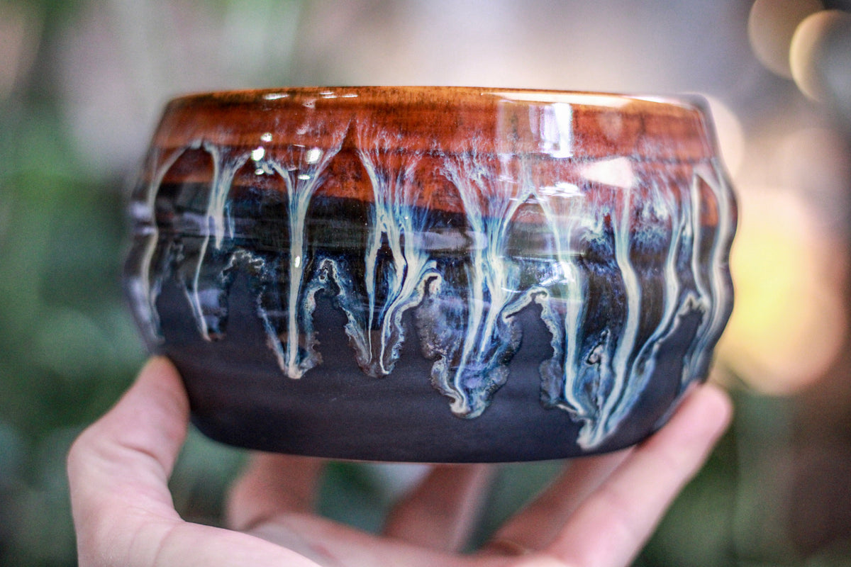 19-D New Wave Textured Bowl, 23 oz.
