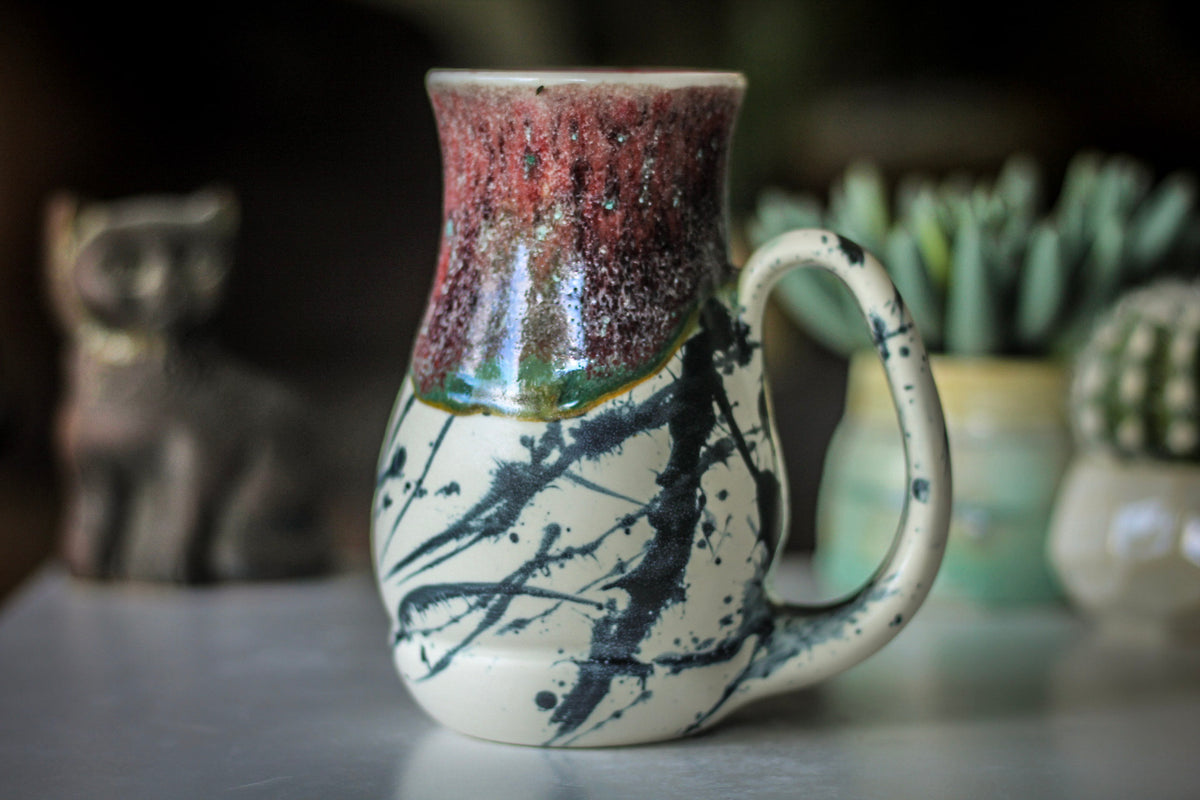 21-D Corona Flow Variation Barely Flared Acorn Mug, 19 oz.