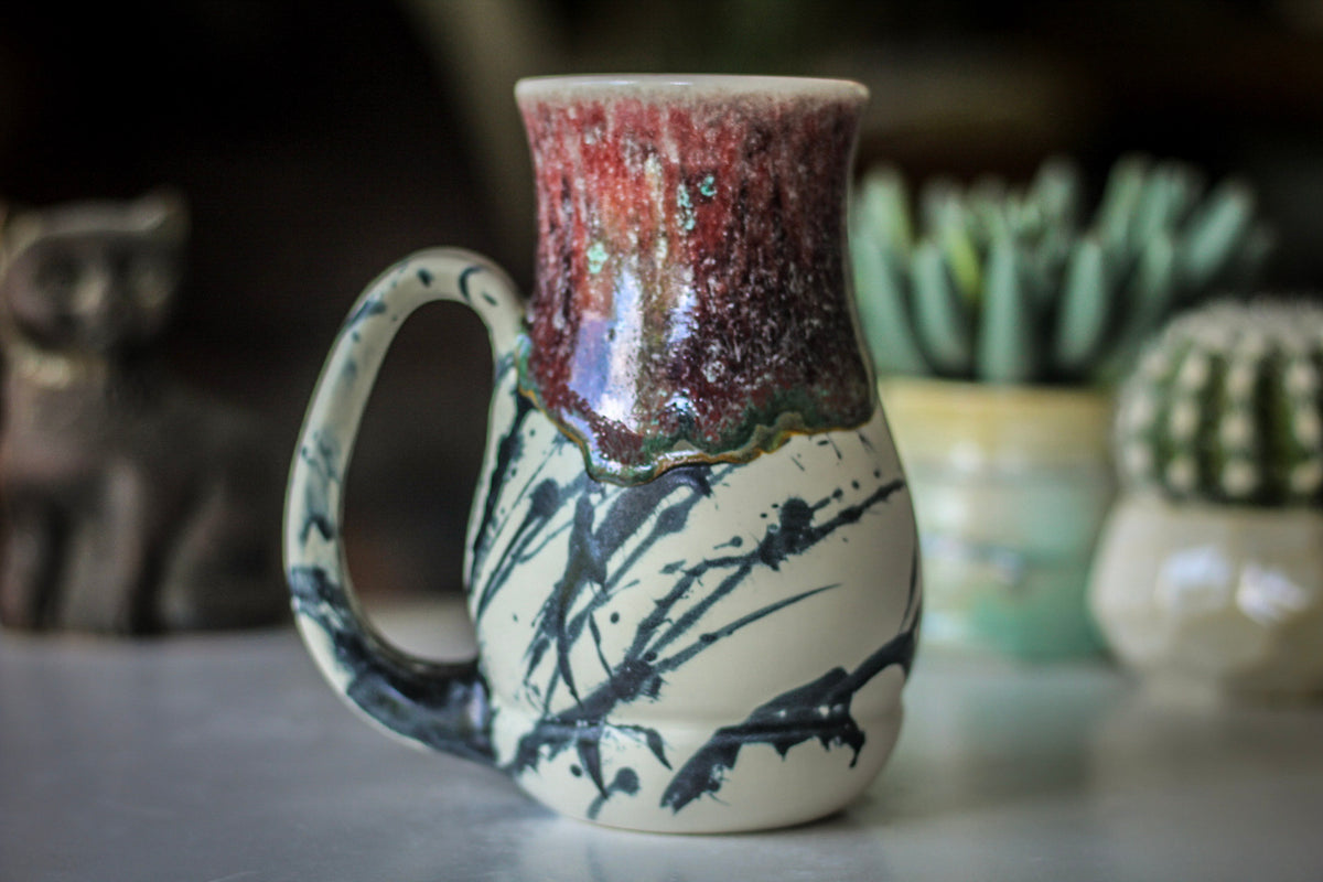 21-D Corona Flow Variation Barely Flared Acorn Mug, 19 oz.