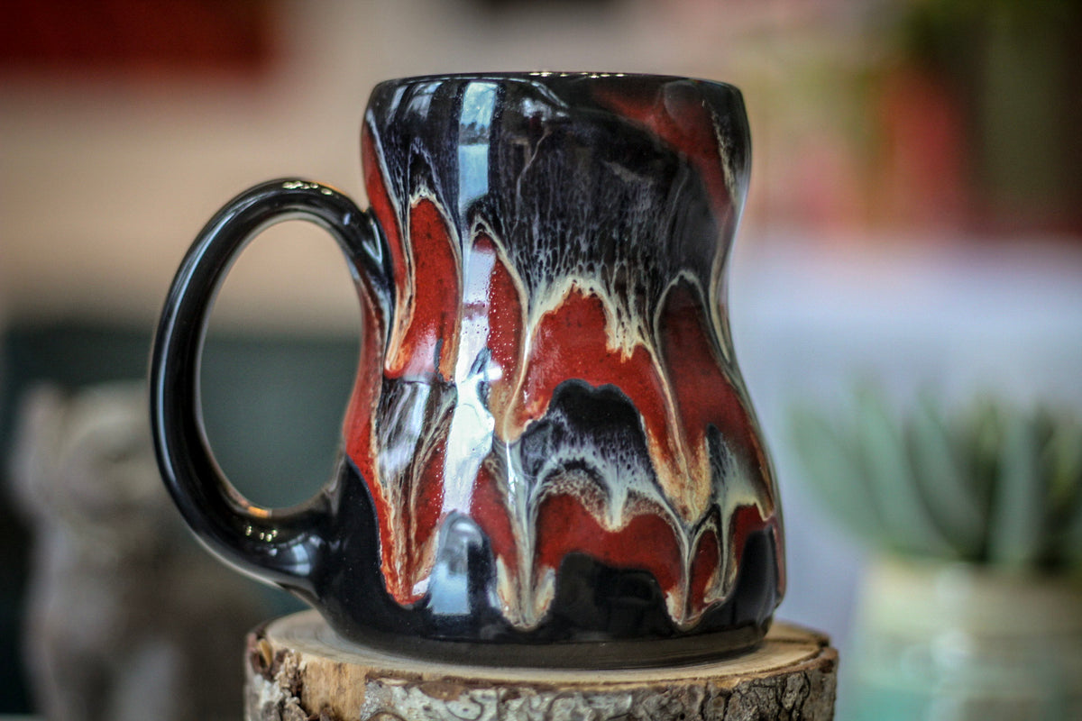 19-E Scarlet Grotto Gourd Mug, 15 oz.