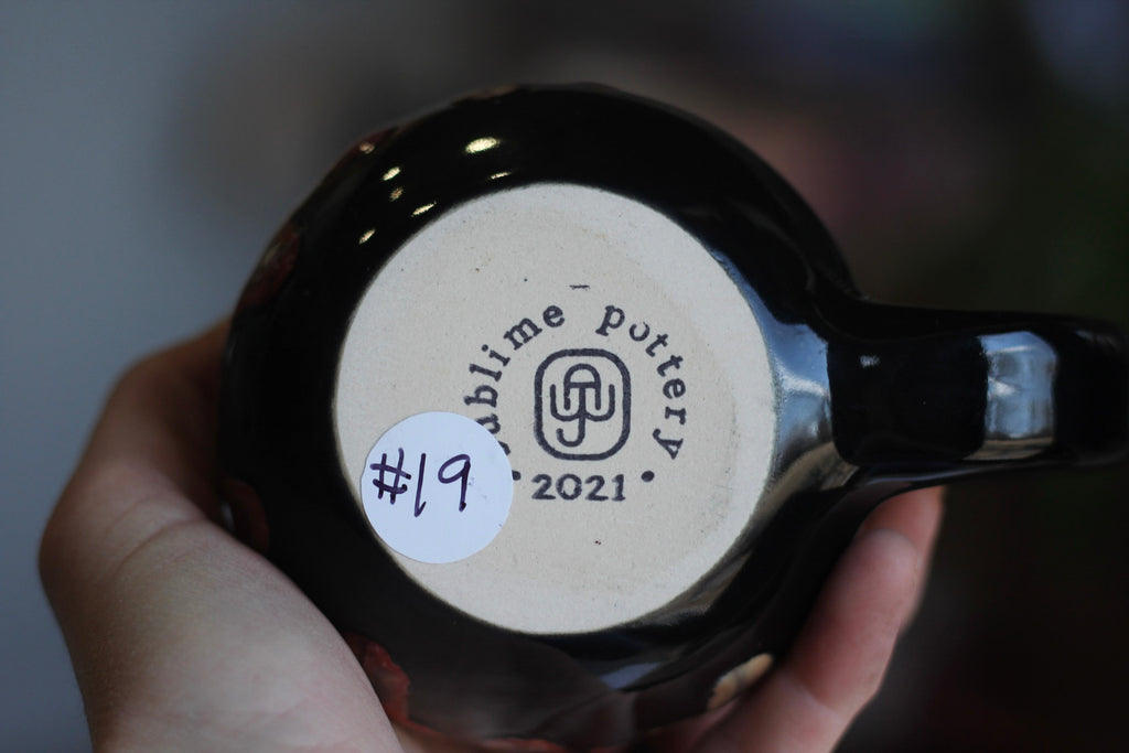 19-E Amethyst Grotto Gourd Mug - TOP SHELF NEXT LEVEL, 17 oz.