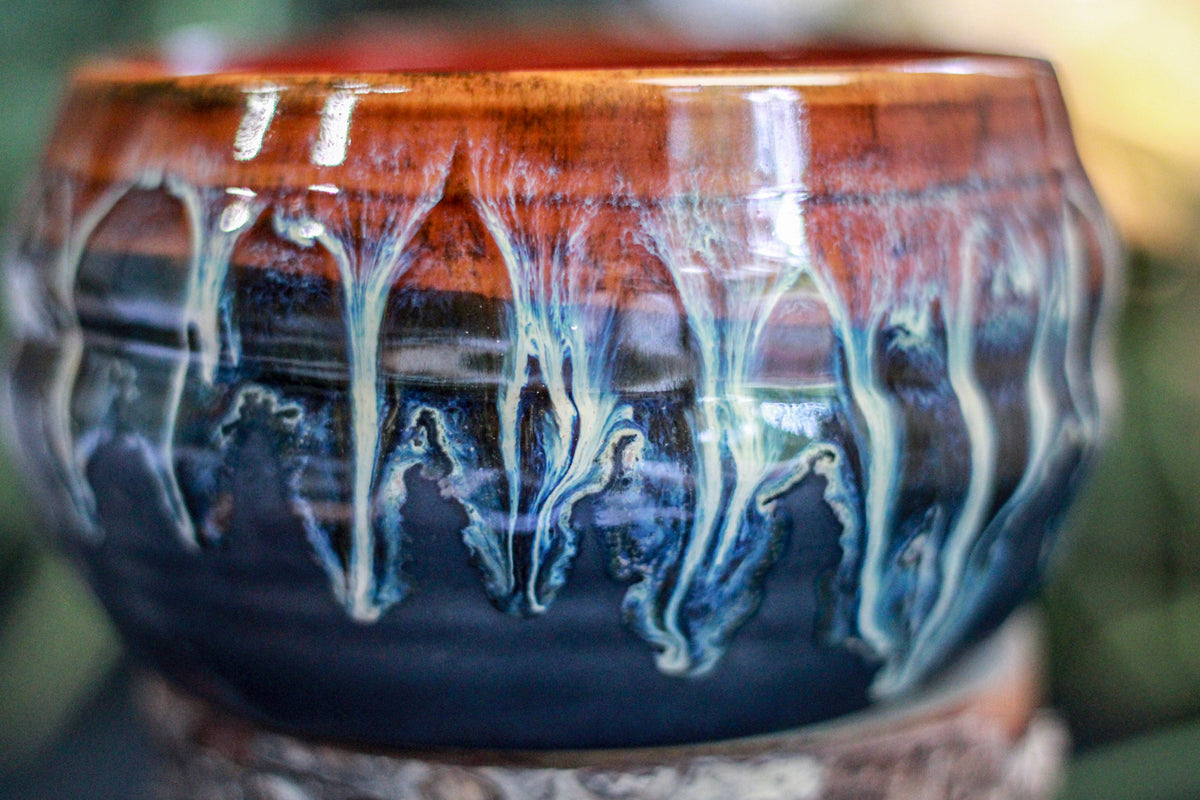 19-D New Wave Textured Bowl, 23 oz.