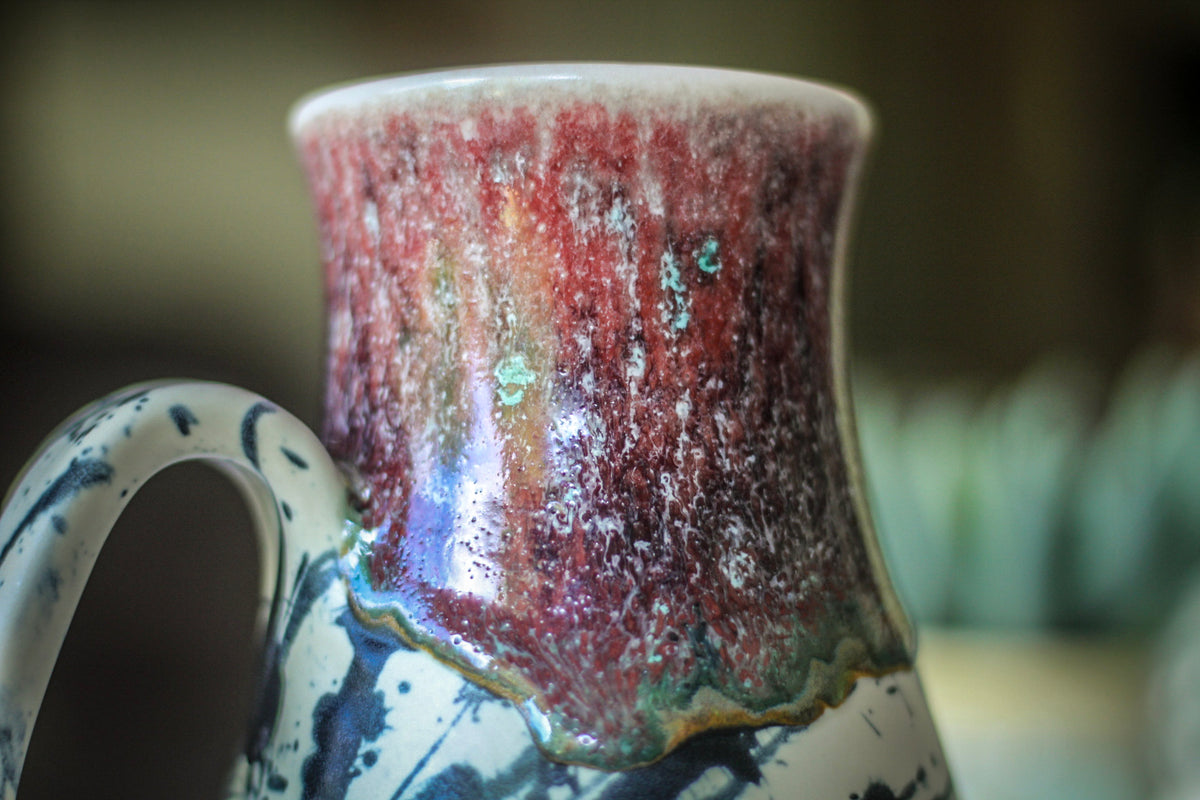 21-D Corona Flow Variation Barely Flared Acorn Mug, 19 oz.