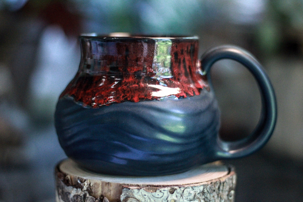 21-E Molten Gothic Fat-Bottomed Textured Mug - TOP SHELF, 18 oz.