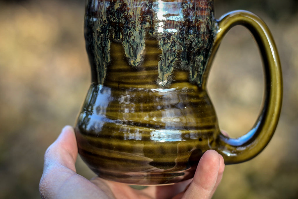 18-F Irish Moss Textured Gourd Mug - MINOR MISFIT, 18 oz. - 10% off