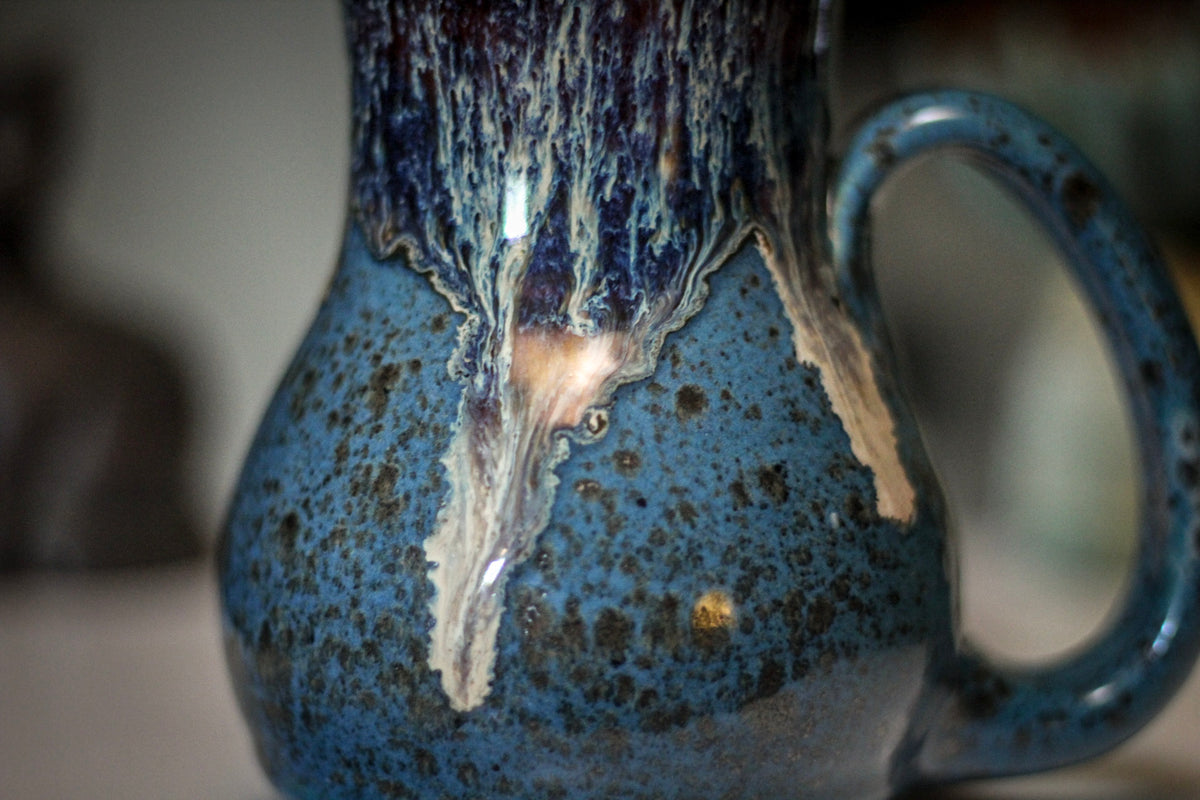 20-D New Wave Barely Flared Acorn Mug, 20 oz.