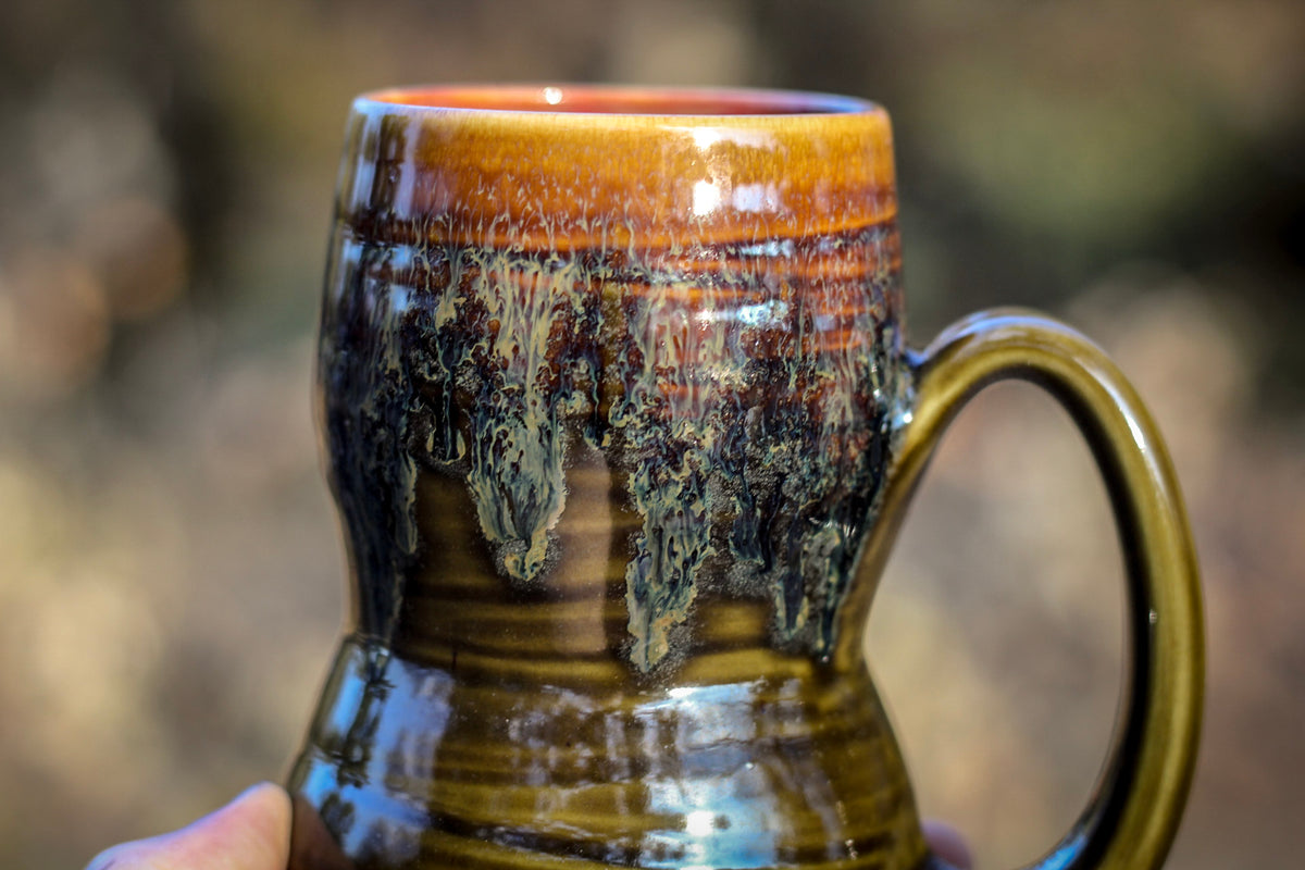 18-F Irish Moss Textured Gourd Mug - MINOR MISFIT, 18 oz. - 10% off