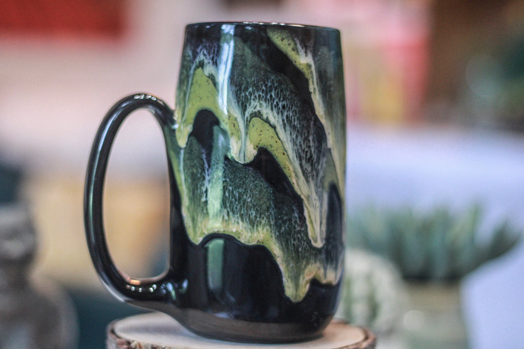 21-D Mossy Grotto Mug, 17 oz.