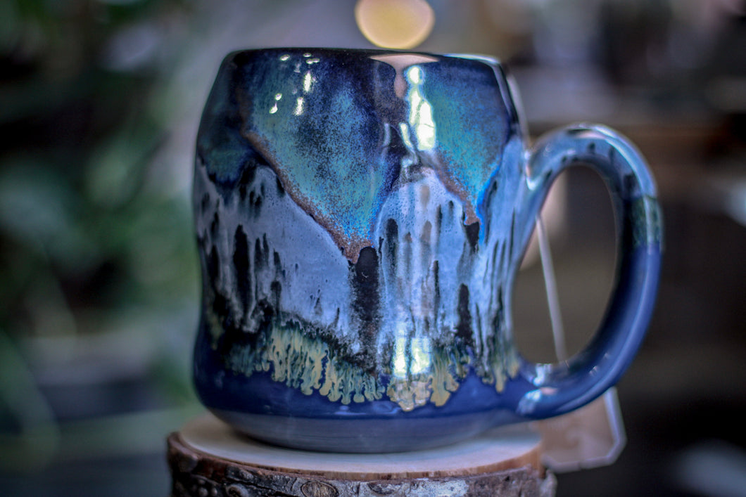 22-A Aurora PROTOTYPE Notched Mug, 19 oz.