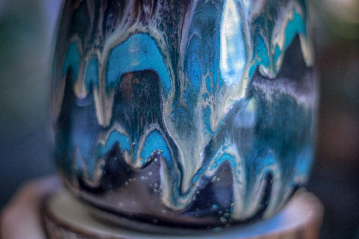 21-D Turquoise Grotto Variation Mug, 26 oz.