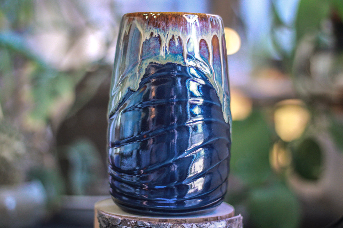 19-D New Wave Textured Mug, 23 oz.