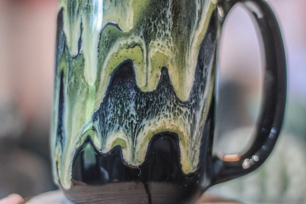 21-D Mossy Grotto Mug, 17 oz.