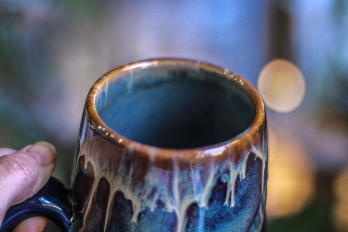 19-D New Wave Textured Mug, 23 oz.