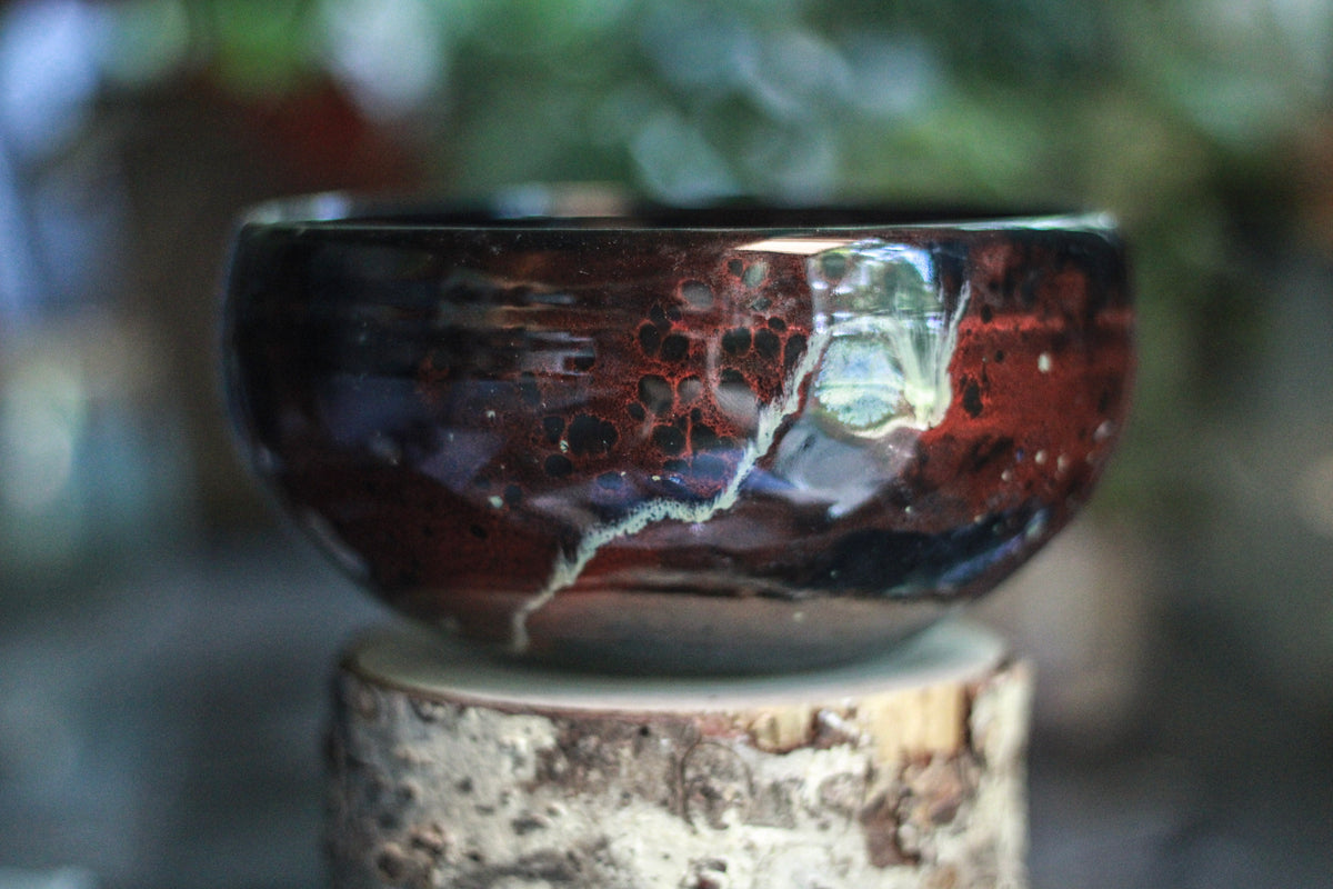 22-C Scarlet Stellar Bowl, 26 oz.
