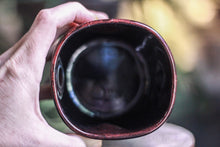 Load image into Gallery viewer, 20-F Scarlet Stellar Divot Cup - MISFIT, 11 oz. - 15% off