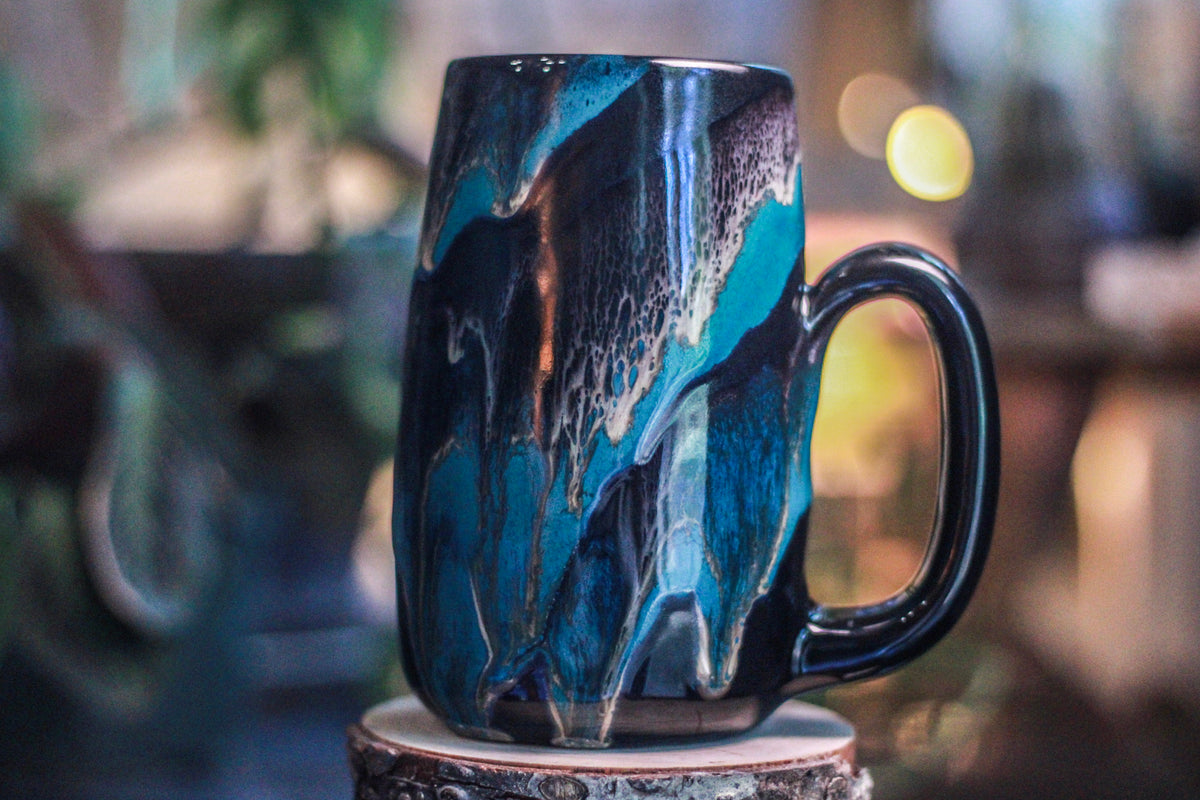 21-D Turquoise Grotto Mug - MISFIT, 23 oz. - 20% off