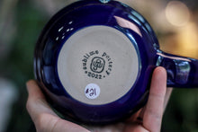 Load image into Gallery viewer, 21-D New Wave Barely Flared Acorn Mug, 24 oz.