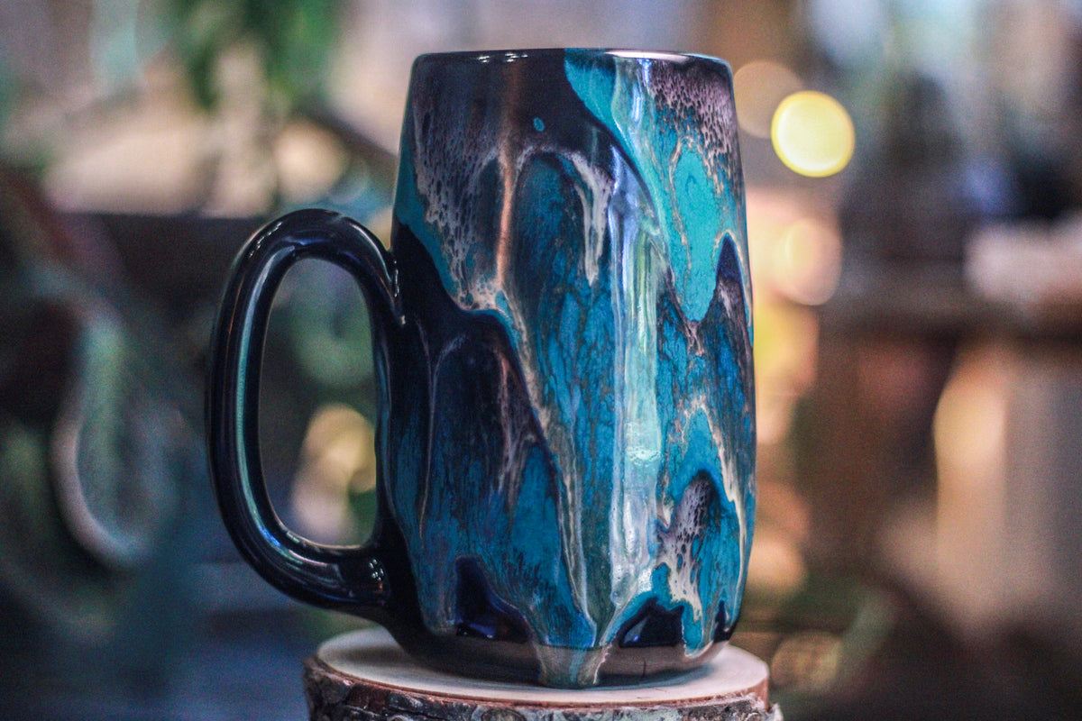 21-D Turquoise Grotto Mug - MISFIT, 23 oz. - 20% off
