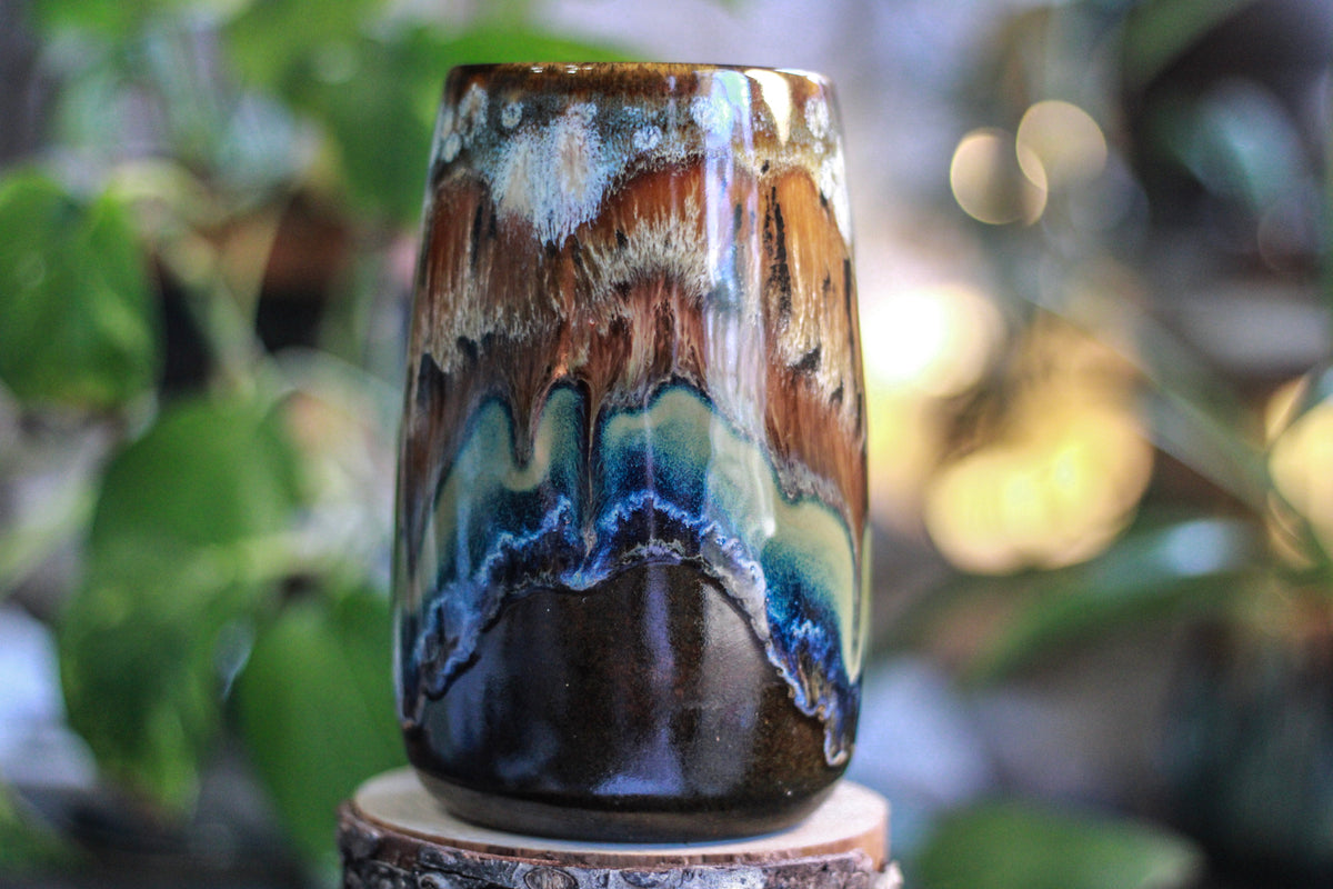 22-B Desert Oasis Notched Mug, 24 oz.