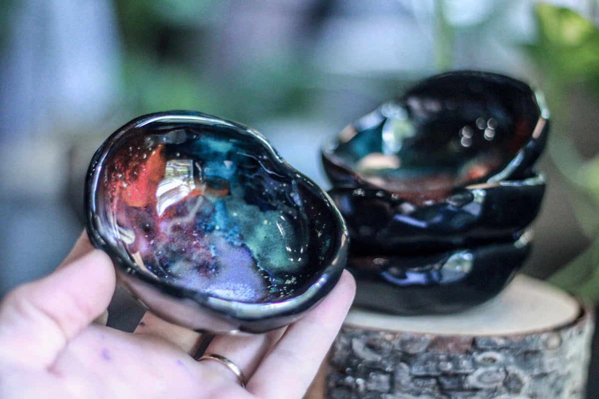 22-A Rainbow Treasure Dish, 1-2 oz.
