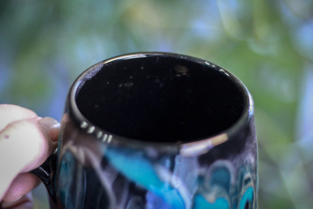 22-D Turquoise Grotto Mug, 20 oz.