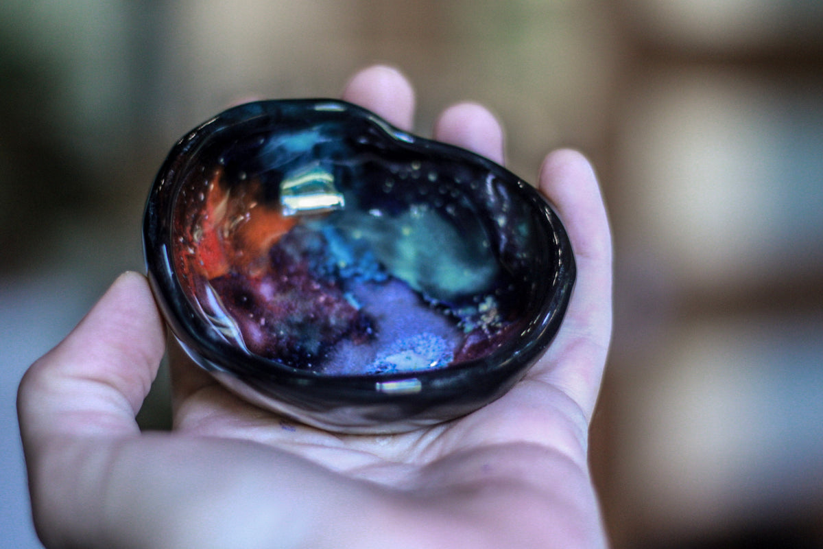 22-A Rainbow Treasure Dish, 1-2 oz.