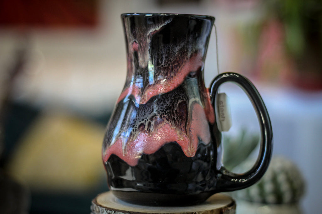 23-D Amethyst Grotto Flared Acorn Notched Mug, 19 oz.